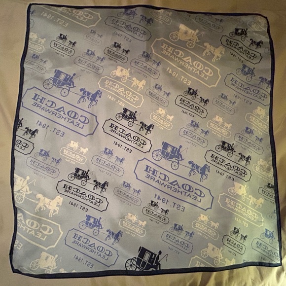 NWOT Women’s Coach Silky Scarf Blue hues - Picture 3 of 4